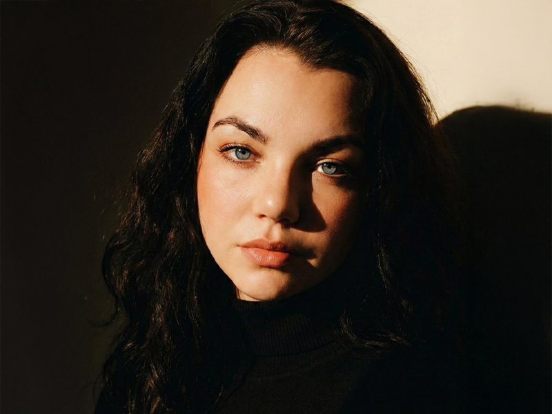 Amanda Davis - Senior Graphic Designer and Art Director